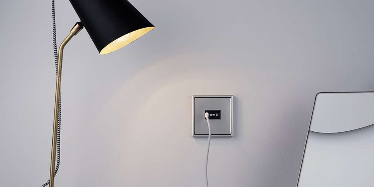 Ladegerät USB PD 60 bei J & Z Elektro- und Datentechnik GmbH in Frankfurt / Rödelheim