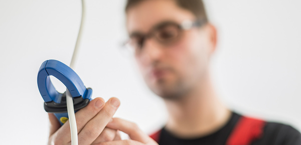Elektro-Check bei J & Z Elektro- und Datentechnik GmbH in Frankfurt / Rödelheim