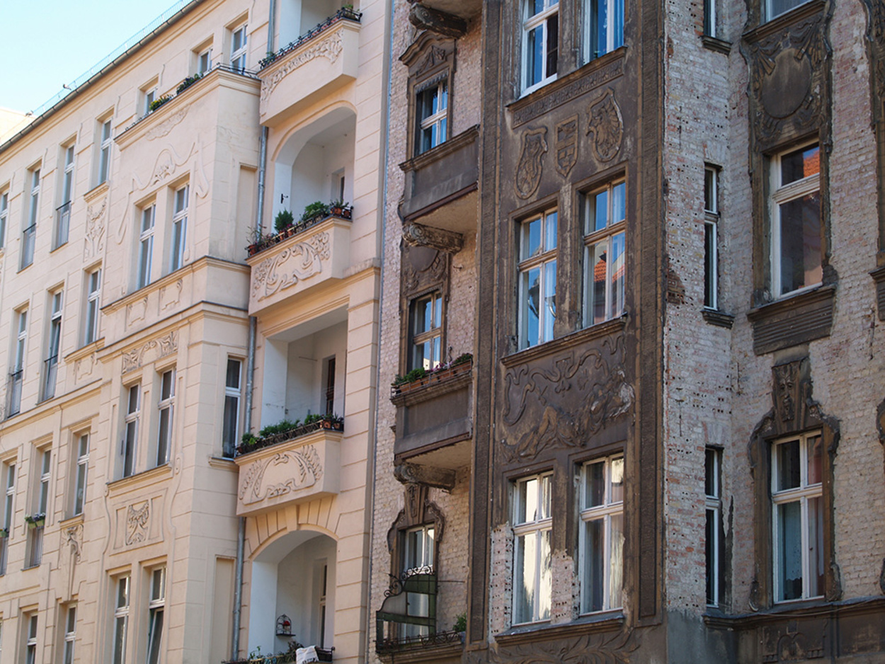 Altbau­sanierung bei J & Z Elektro- und Datentechnik GmbH in Frankfurt / Rödelheim
