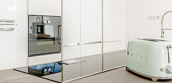 Elektro- und Haushaltsgeräte bei J & Z Elektro- und Datentechnik GmbH in Frankfurt / Rödelheim
