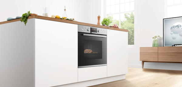 Backöfen und Herdsets bei J & Z Elektro- und Datentechnik GmbH in Frankfurt / Rödelheim